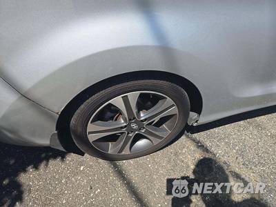 2013 Hyundai Elantra Coupe SE - zdjęcie 29 z 35 - miniatura