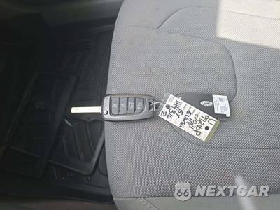 2021 Hyundai Elantra SE - zdjęcie 8 z 30 - miniatura