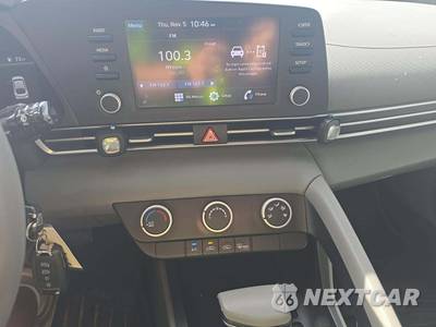 2021 Hyundai Elantra SE - zdjęcie 10 z 30 - miniatura