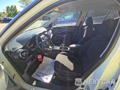 2022 Nissan Kicks SV - zdjęcie 6 z 23 - miniatura