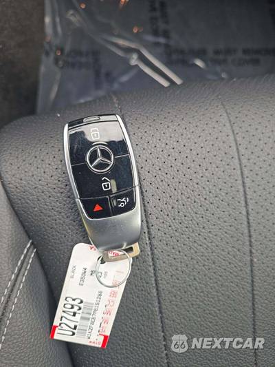 2023 Mercedes-Benz E 350 4MATIC Sedan - zdjęcie 8 z 23 - miniatura