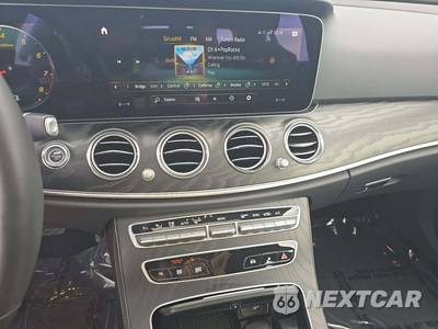 2023 Mercedes-Benz E 350 4MATIC Sedan - zdjęcie 10 z 23 - miniatura