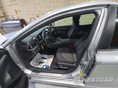 2023 Toyota Camry LE - zdjęcie 6 z 27 - miniatura