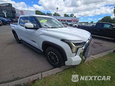 2023 Toyota Tundra SR Crew Cab Short Bed - zdjęcie 4 z 23 - miniatura