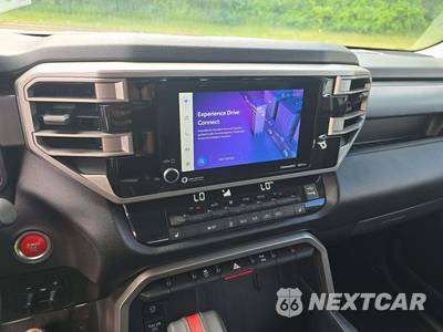 2023 Toyota Tundra SR Crew Cab Short Bed - zdjęcie 10 z 23 - miniatura