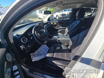 2017 Mercedes-Benz GLC 300 4MATIC - zdjęcie 6 z 29 - miniatura