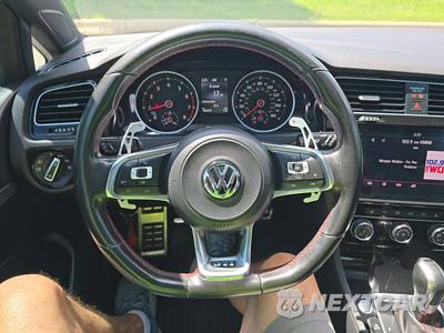 2018 Volkswagen Golf GTI SE Hatchback - zdjęcie 29 z 32 - miniatura