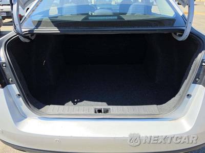 2024 Nissan Versa S - zdjęcie 11 z 28 - miniatura
