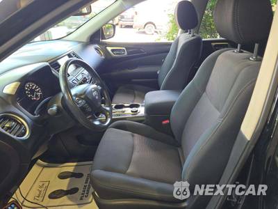 2017 Nissan Pathfinder SV - zdjęcie 6 z 22 - miniatura