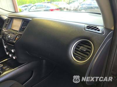 2017 Nissan Pathfinder SV - zdjęcie 20 z 22 - miniatura
