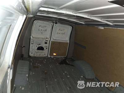 2010 Ford E-150 Commercial Cargo Van 138.0" WB - zdjęcie 16 z 23 - miniatura