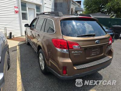 2011 Subaru Outback 3.6R Limited w/Power Moonroof - zdjęcie 2 z 24 - miniatura