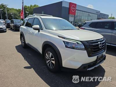 2023 Nissan Pathfinder SL - zdjęcie 4 z 21 - miniatura
