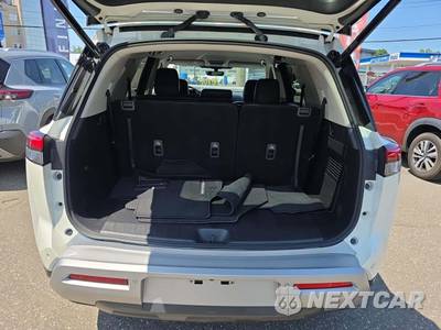 2023 Nissan Pathfinder SL - zdjęcie 15 z 21 - miniatura