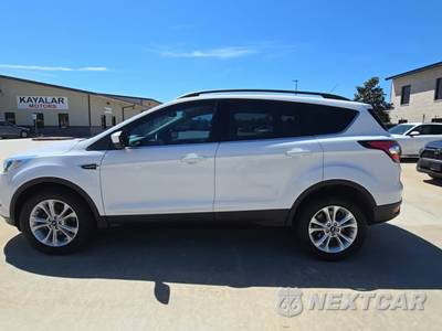 2018 Ford Escape SE - zdjęcie 3 z 30 - miniatura