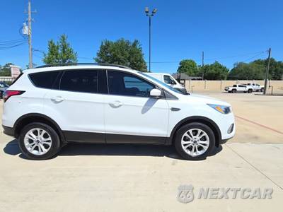 2018 Ford Escape SE - zdjęcie 5 z 30 - miniatura