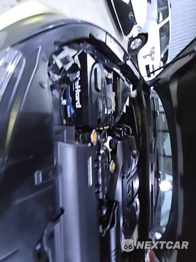 2015 INFINITI QX80 - zdjęcie 33 z 33 - miniatura