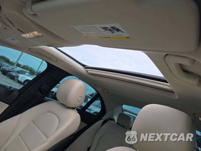 2021 Mercedes-Benz C 300 Sedan - zdjęcie 8 z 25 - miniatura