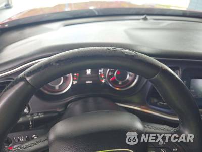 2015 Dodge Challenger SXT - zdjęcie 19 z 30 - miniatura
