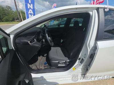 2022 Toyota Corolla LE Sedan - zdjęcie 6 z 26 - miniatura