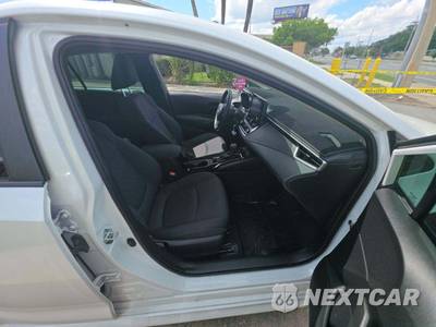 2022 Toyota Corolla LE Sedan - zdjęcie 18 z 26 - miniatura