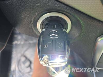 2020 Mercedes-Benz GLA 250 - zdjęcie 5 z 23 - miniatura