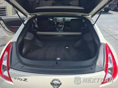 2016 Nissan 370Z Sport Coupe - zdjęcie 11 z 23 - miniatura