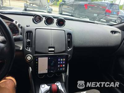 2016 Nissan 370Z Sport Coupe - zdjęcie 7 z 23 - miniatura