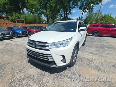 2018 Toyota Highlander XLE - zdjęcie 1 z 28 - miniatura