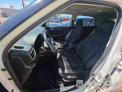 2020 Hyundai Venue SEL - zdjęcie 6 z 26 - miniatura