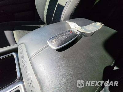 2025 Nissan Pathfinder SV - zdjęcie 5 z 20 - miniatura