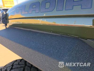 2023 Jeep Gladiator Sport Crew Cab Medium Bed - zdjęcie 19 z 28 - miniatura