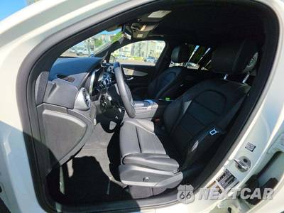 2022 Mercedes-Benz GLC 300 - zdjęcie 3 z 19 - miniatura