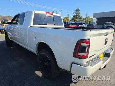 2022 Ram 3500 Laramie Extended Crew Cab Medium Bed - zdjęcie 2 z 23 - miniatura