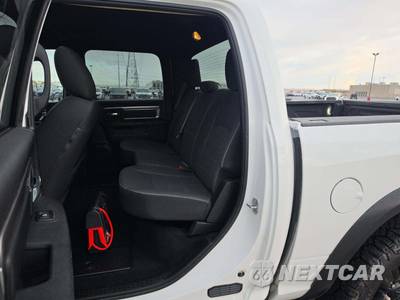 2022 Ram 1500 Classic Warlock Crew Cab Short Bed - zdjęcie 10 z 23 - miniatura