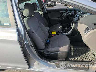 2015 Hyundai Elantra SE Sedan - zdjęcie 15 z 24 - miniatura