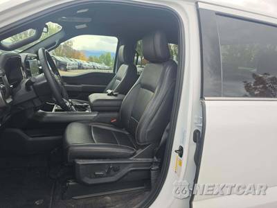 2025 Ford F-150 Lariat Crew Cab Short Bed - zdjęcie 6 z 22 - miniatura