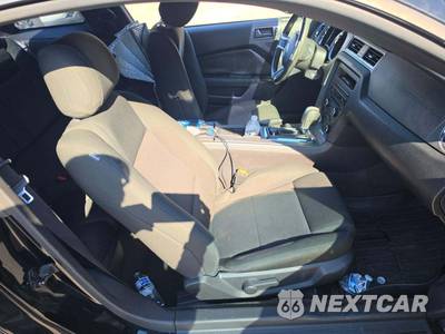2014 Ford Mustang V6 Coupe - zdjęcie 15 z 23 - miniatura