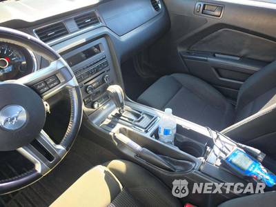 2014 Ford Mustang V6 Coupe - zdjęcie 7 z 23 - miniatura