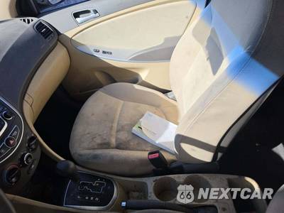 2014 Hyundai Accent GLS Sedan - zdjęcie 18 z 28 - miniatura