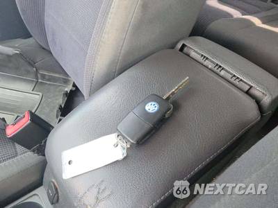 2006 Volkswagen Jetta Sedan Value Edition - zdjęcie 5 z 18 - miniatura