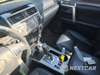 2012 Toyota 4Runner Limited - zdjęcie 7 z 23 - miniatura