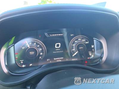 2023 Ram 1500 Limited Crew Cab Short Bed - zdjęcie 9 z 21 - miniatura
