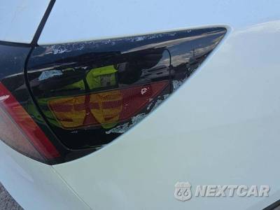 2021 Tesla Model Y Long Range - zdjęcie 26 z 30 - miniatura
