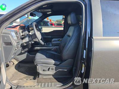 2022 Ford F-150 LARIAT Crew Cab Short Bed - zdjęcie 6 z 22 - miniatura