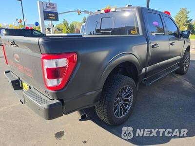 2022 Ford F-150 LARIAT Crew Cab Short Bed - zdjęcie 3 z 22 - miniatura