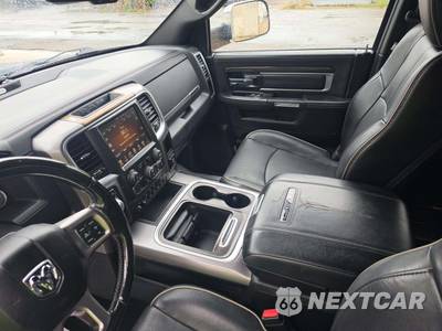 2016 Ram 1500 Limited Crew Cab Short Bed - zdjęcie 7 z 19 - miniatura