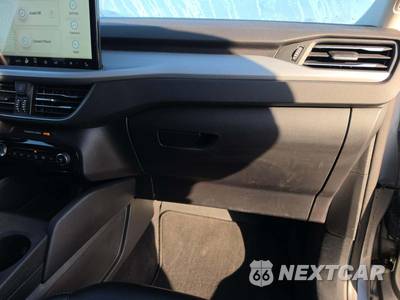 2024 Ford Escape Platinum - zdjęcie 19 z 22 - miniatura