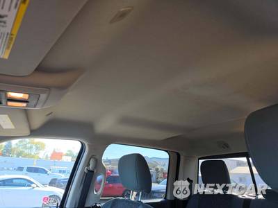 2017 Ram 1500 SLT Crew Cab Medium Bed - zdjęcie 11 z 29 - miniatura