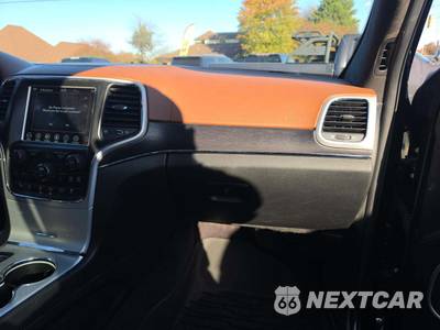 2018 Jeep Grand Cherokee Summit - zdjęcie 19 z 27 - miniatura